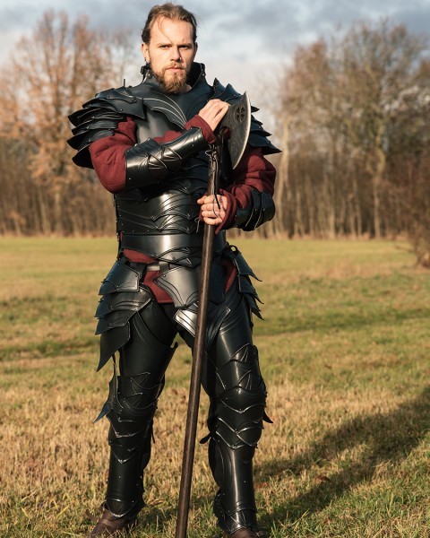 Dragomir Cuirass