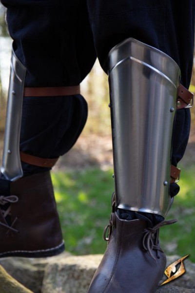 Epic Armoury Scout Greaves