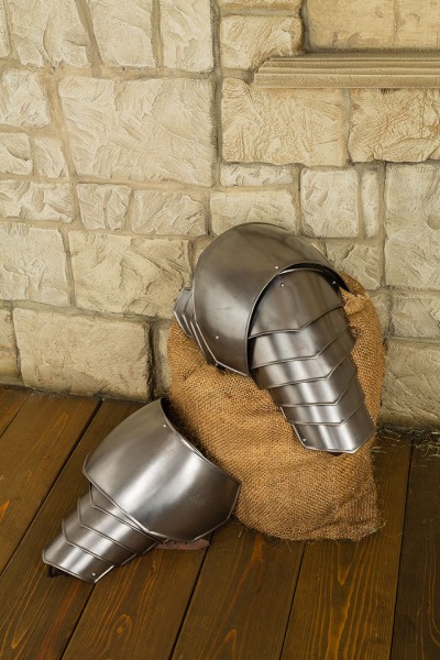 Vigor Spaulders
