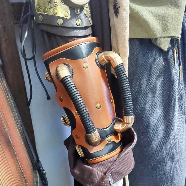 Finneas Dodger's Enervating Tubulous Bracer