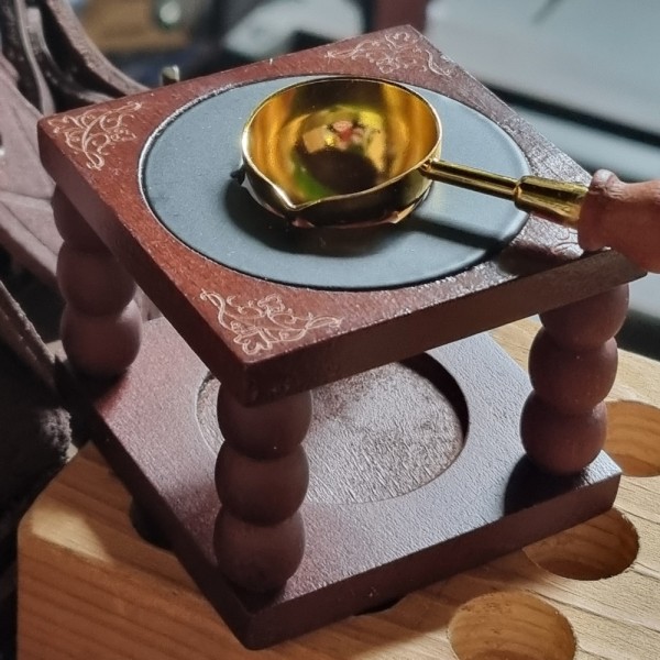 Wax Stove &amp; Spoon