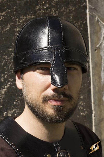 Medium Warrior Helmet (Black)