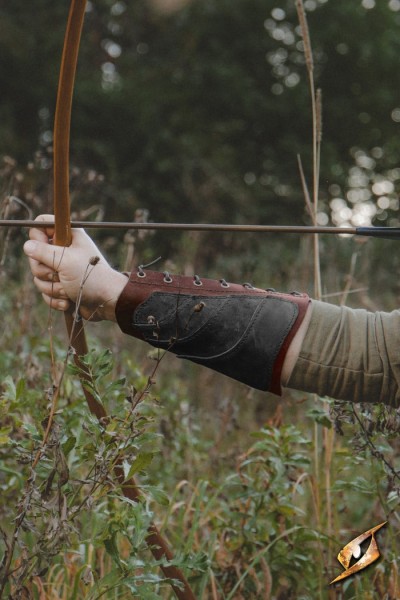 Glade Warden Bracer