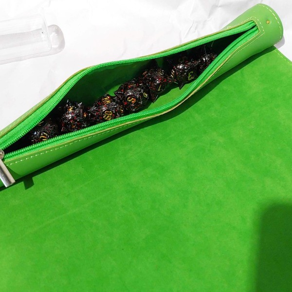 Foldable Scroll Dice Mat