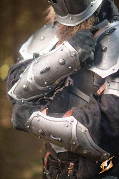 Marauder Arm Guard Dark