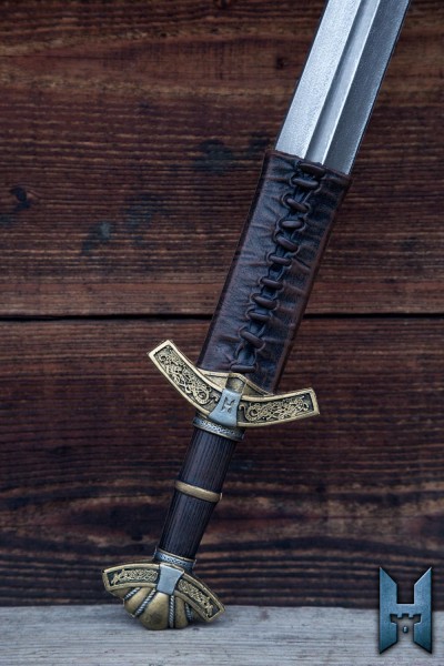 Stronghold Dreki Blade Gold 102cm