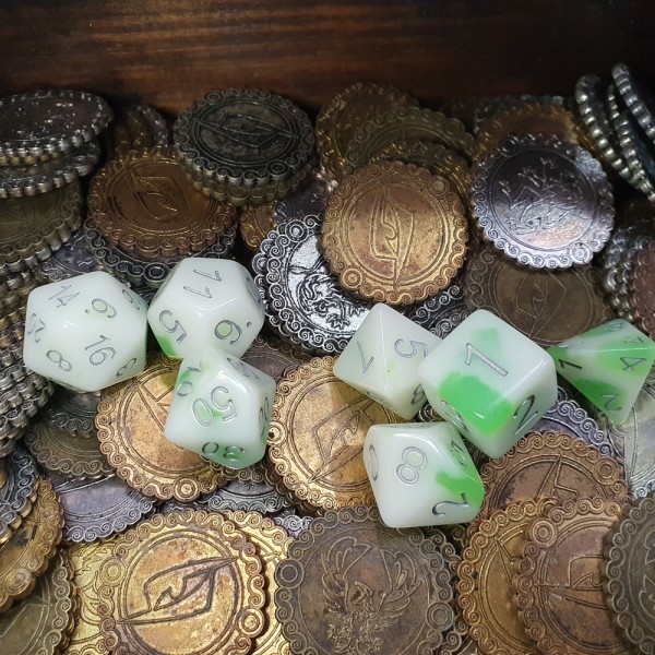 Bescon Glow in the Dark Dice