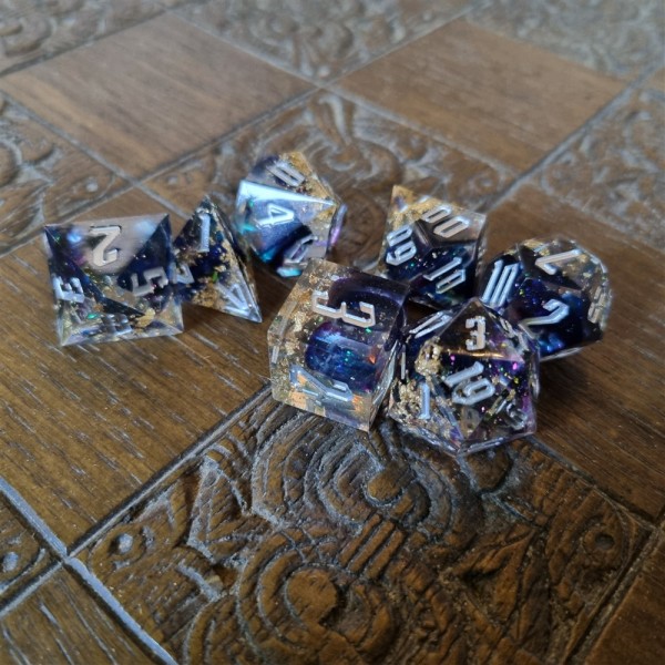 Gloaming dice