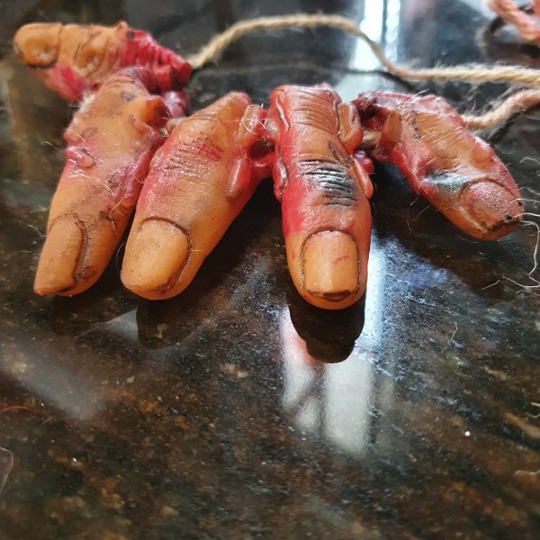 Orc Trophy Necklace - Fingers
