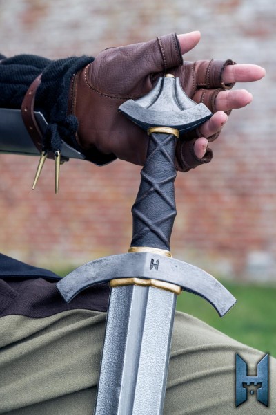 Stronghold Arming Sword