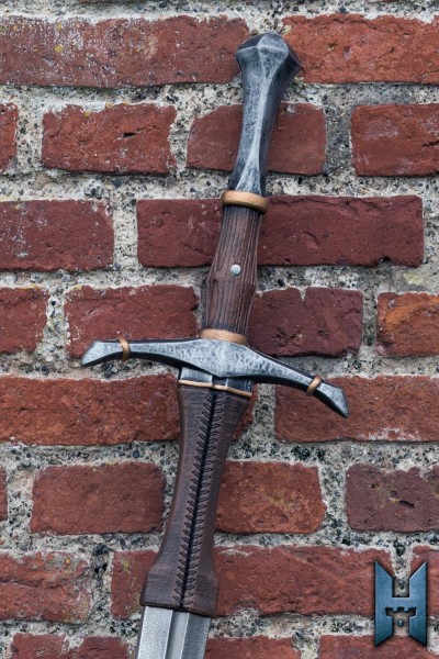 Stronghold Adventurer's Bastard Sword Steel 114cm