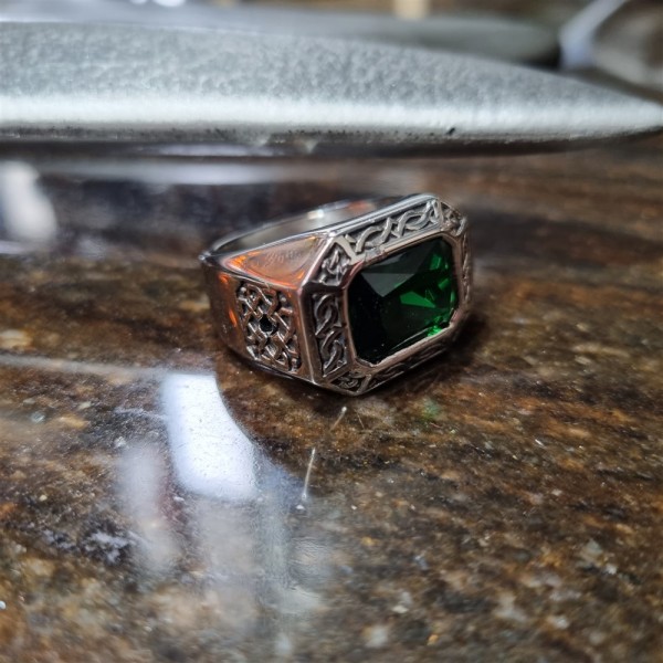 The Wizard's Ring