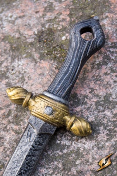 Noble's Throwing Knife