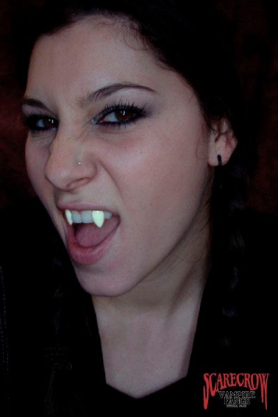 Vampire Fangs - Small