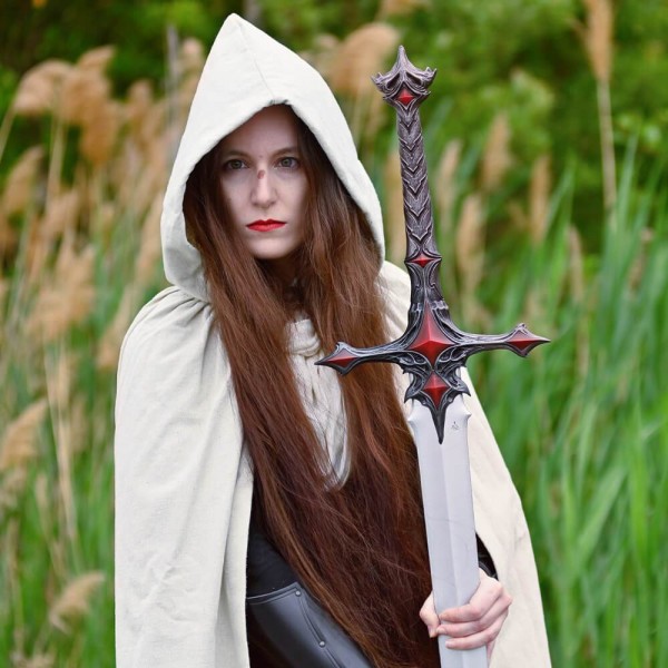 Stranger Comics Replica: Essessa's Sword