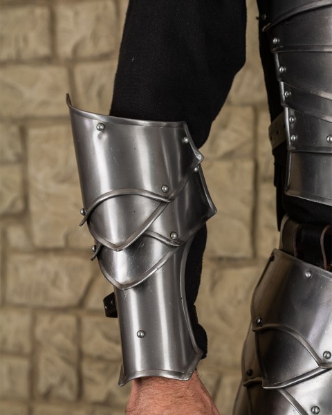 Rikomer Bracers