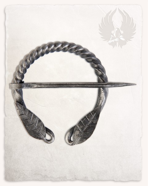 Cloak Pin - Sylvana